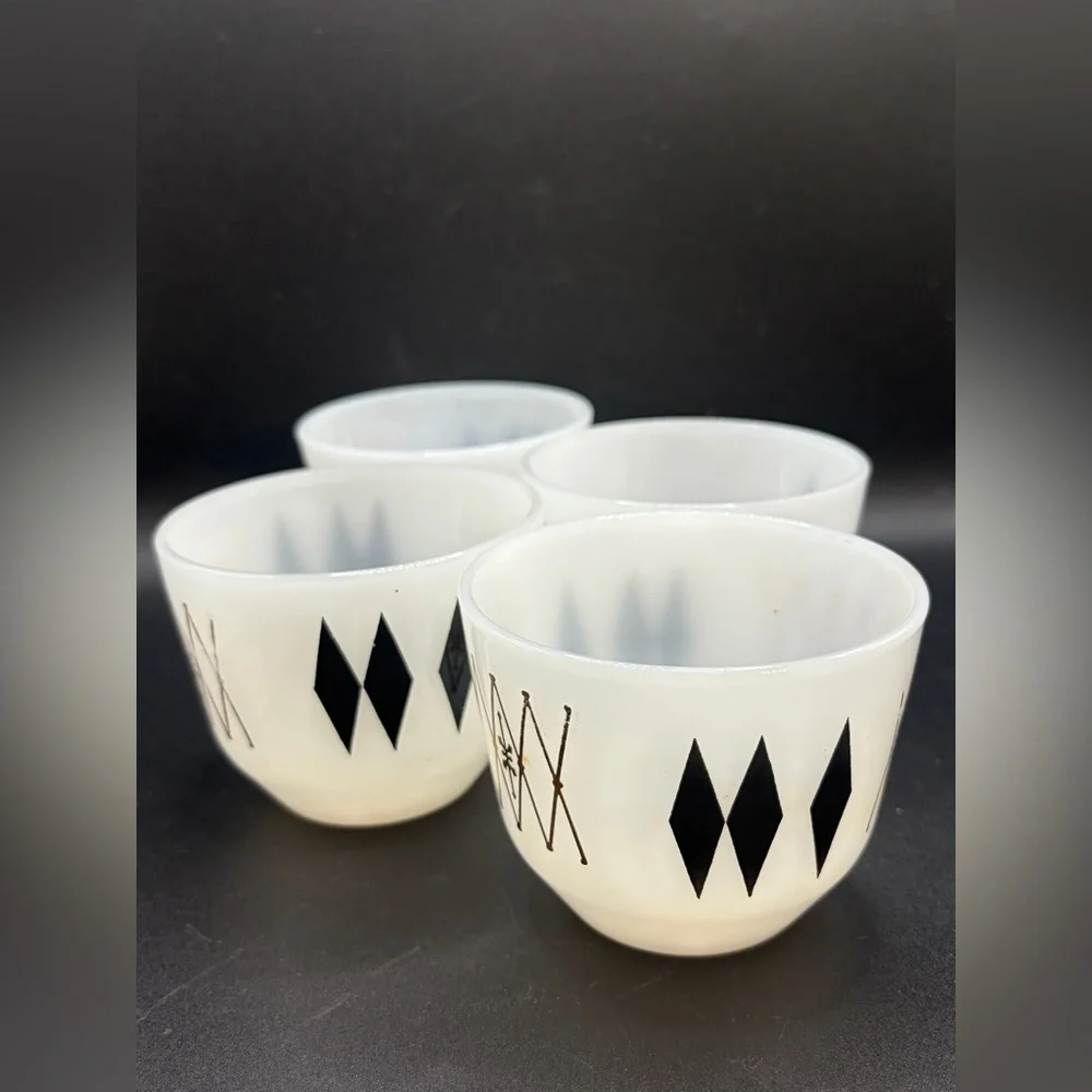 4 Federal Glass Vintage MCM Milk Glass Atomic Harlequin Dessert Custard Cups - Picture 4 of 11